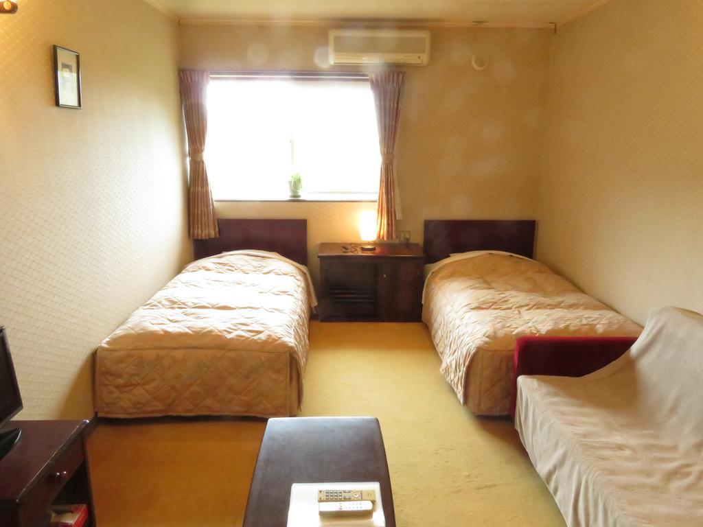 Nikko Pension L'escale Esterno foto